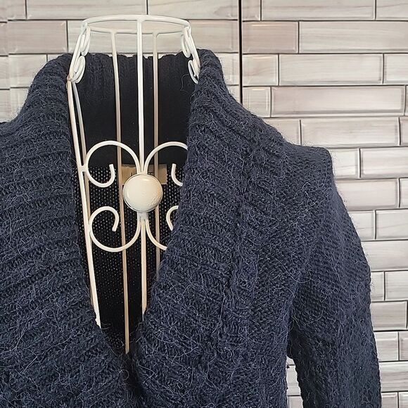 Loft by Ann Taylor pullover sweater Size S - Picture 4 of 11